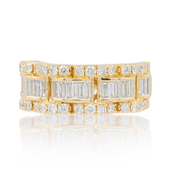 The Baguette Bridge - Gold & VS Diamonds Ring